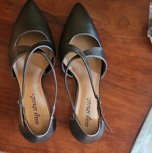 easy street Black Pointed Slingback Flats with Buckle